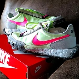 Nike Waffle Racer Crater